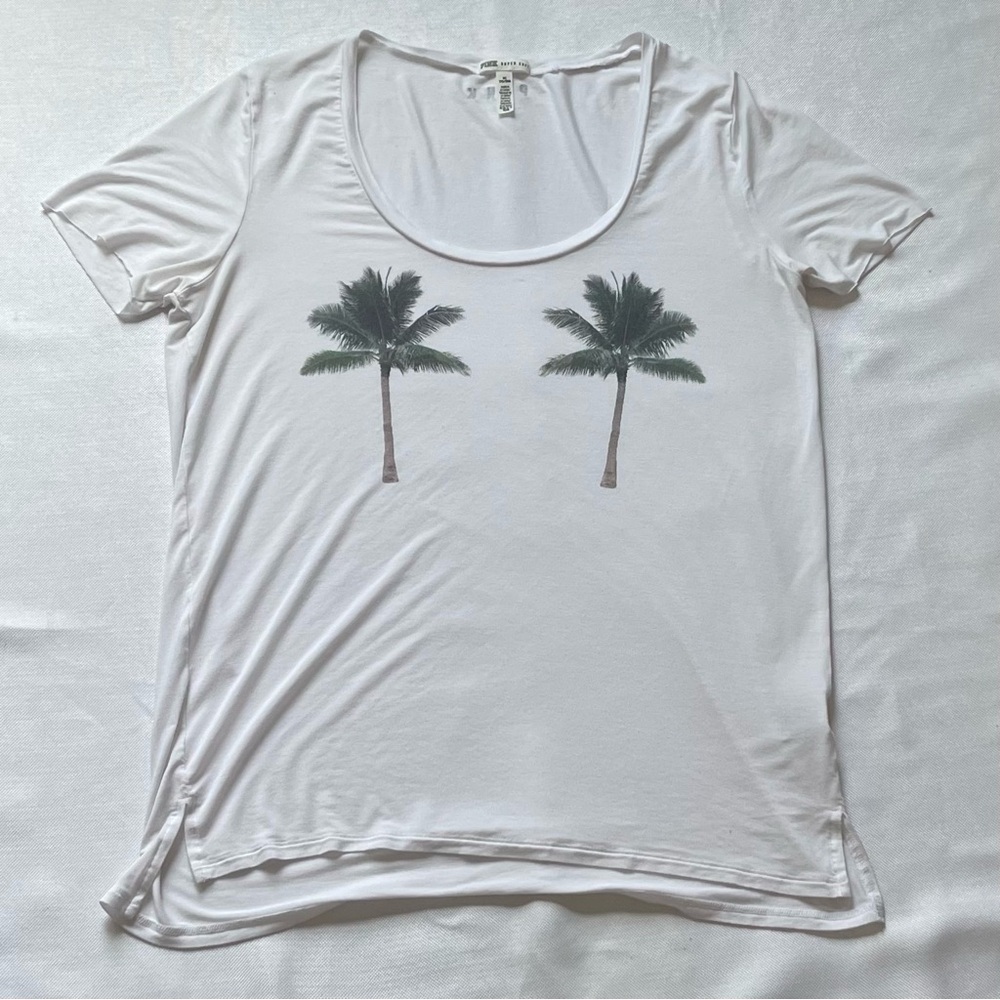 PINK Victoria's Secret White Scoop Neck Palm Tree super soft flowy T-shirt